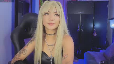 Snapshot of badkatyuska chatting on 08-06-26, 12:56 Please help me to reach 100 thumbs up online show from 08-06-26, 12:56