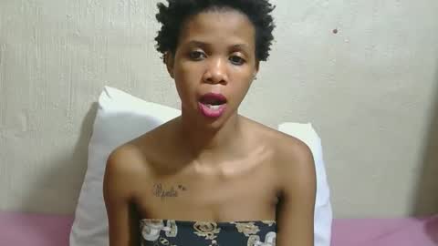 Snapshot of badkittylilyx chatting on 09-21-25, 05:47 Lily online show from 09-21-25, 05:47