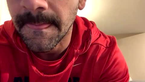 Snapshot of badtwister chatting on 12-21-25, 08:10 badtwister online show from 12-21-25, 08:10