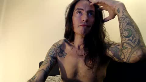 Bailey online show from 10-05-25, 10:40