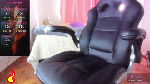 Snapshot of baileyadamss chatting on 02-04-25, 05:23 IM BAILEY online show from 02-04-25, 05:23