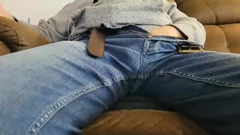 Snapshot of bald_bone chatting on 11-03-25, 04:52 bald_bone online show from 11-03-25, 04:52