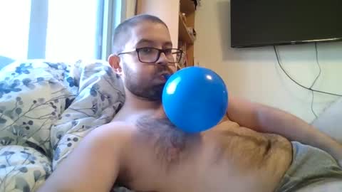 balloonman835316 online show from 02-05-25, 10:08