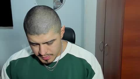 Andres -  online show from 11-26-25, 11:22