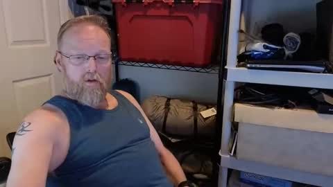 Snapshot of baltomoron69 chatting on 09-27-25, 01:27 baltomoron69 online show from 09-27-25, 01:27