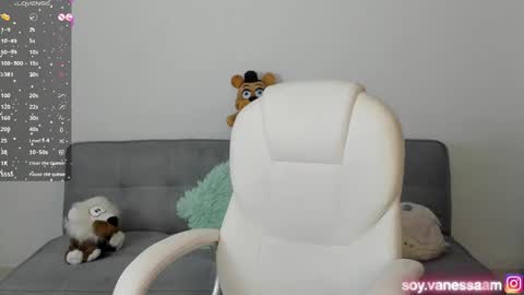 Snapshot of bam_atenea chatting on 01-01-25, 01:26 Vanessa online show from 01-01-25, 01:26