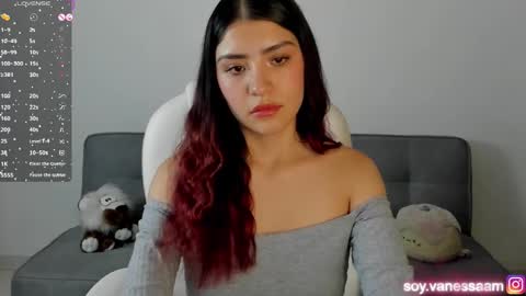 Snapshot of bam_atenea chatting on 01-15-25, 01:12 Vanessa online show from 01-15-25, 01:12