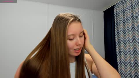 Kira online show from 12-26-24, 09:15