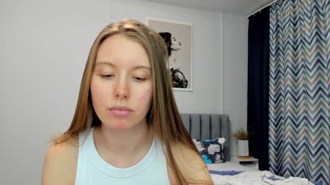 Kira online show from 01-10-25, 01:31