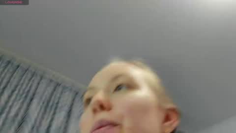 Kira online show from 02-11-25, 06:44