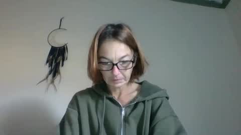 bamacpl80 online show from 11-10-25, 01:10