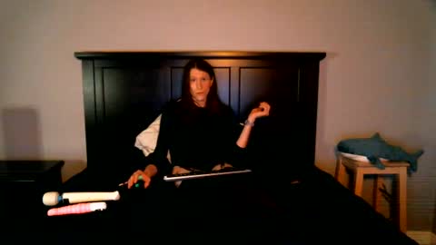 Snapshot of bambi_nova chatting on 08-06-26, 12:12 Bambi online show from 08-06-26, 12:12