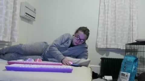 bambiboo8113 online show from 12-15-25, 03:11