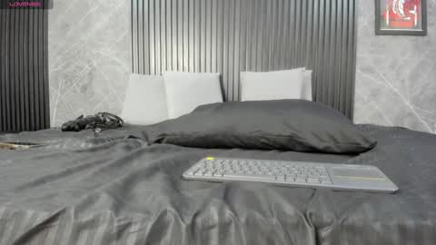 Snapshot of bambiiqueen chatting on 01-15-25, 12:15 Bambi online show from 01-15-25, 12:15