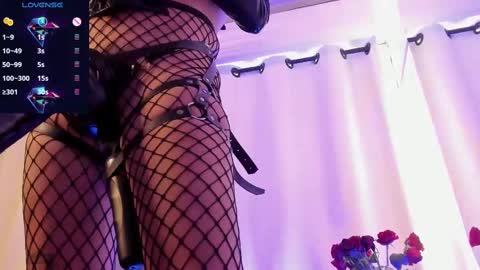 Snapshot of bambiiqueen chatting on 02-18-25, 07:30 Bambi online show from 02-18-25, 07:30