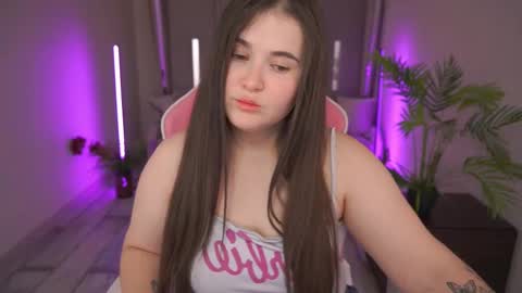 Snapshot of bambiliii chatting on 01-16-25, 06:46 Bambi online show from 01-16-25, 06:46