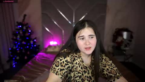 Snapshot of bambiliii chatting on 01-18-25, 09:13 Bambi online show from 01-18-25, 09:13