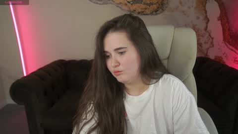 Snapshot of bambiliii chatting on 01-28-25, 09:29 Bambi online show from 01-28-25, 09:29