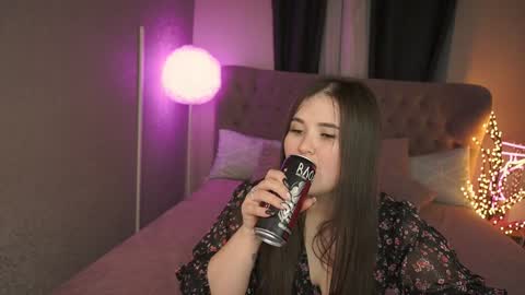 Snapshot of bambiliii chatting on 01-30-25, 08:53 Bambi online show from 01-30-25, 08:53