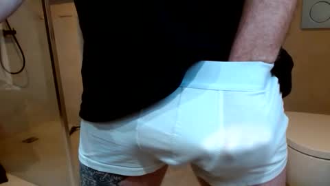 Snapshot of bambooo7171 chatting on 03-11-25, 07:15 bambooo7171 online show from 03-11-25, 07:15