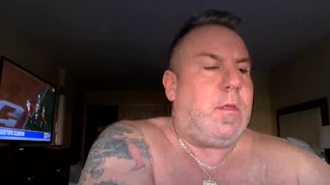 Snapshot of banana5289 chatting on 12-22-24, 01:11 banana5289 online show from 12-22-24, 01:11