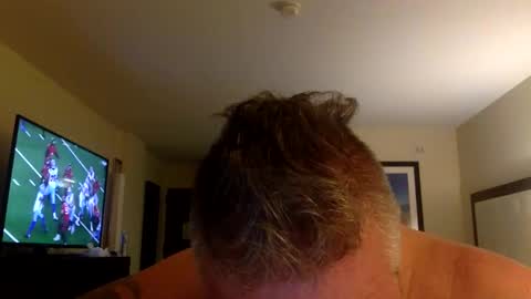 Snapshot of banana5289 chatting on 12-23-24, 02:35 banana5289 online show from 12-23-24, 02:35