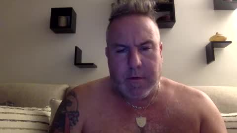 Snapshot of banana5289 chatting on 01-11-25, 10:08 banana5289 online show from 01-11-25, 10:08