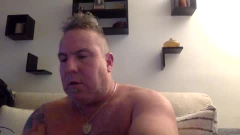 Snapshot of banana5289 chatting on 01-14-25, 08:15 banana5289 online show from 01-14-25, 08:15