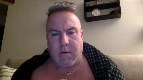 Snapshot of banana5289 chatting on 02-02-25, 09:51 banana5289 online show from 02-02-25, 09:51