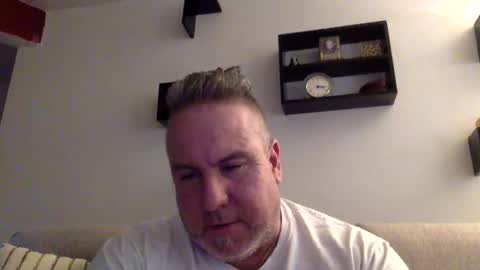 Snapshot of banana5289 chatting on 02-05-25, 08:14 banana5289 online show from 02-05-25, 08:14