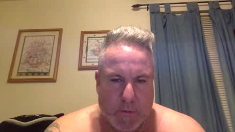 Snapshot of banana5289 chatting on 02-06-25, 01:16 banana5289 online show from 02-06-25, 01:16