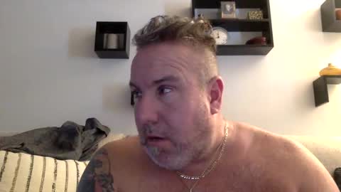 Snapshot of banana5289 chatting on 02-09-25, 04:40 banana5289 online show from 02-09-25, 04:40