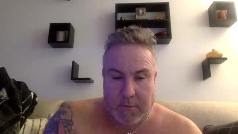 Snapshot of banana5289 chatting on 02-14-25, 08:15 banana5289 online show from 02-14-25, 08:15