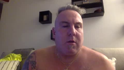 Snapshot of banana5289 chatting on 02-20-25, 09:53 banana5289 online show from 02-20-25, 09:53