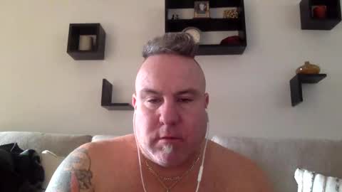 Snapshot of banana5289 chatting on 02-22-25, 01:46 banana5289 online show from 02-22-25, 01:46