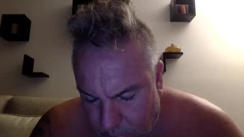 Snapshot of banana5289 chatting on 09-22-25, 06:04 banana5289 online show from 09-22-25, 06:04