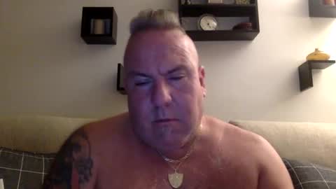 Snapshot of banana5289 chatting on 09-27-25, 08:52 banana5289 online show from 09-27-25, 08:52