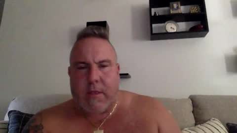 Snapshot of banana5289 chatting on 09-30-25, 07:19 banana5289 online show from 09-30-25, 07:19