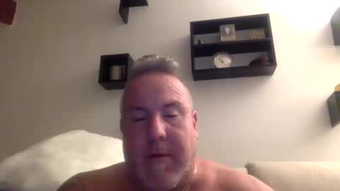 Snapshot of banana5289 chatting on 10-10-25, 02:21 banana5289 online show from 10-10-25, 02:21