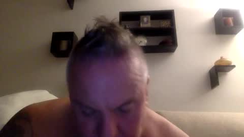 Snapshot of banana5289 chatting on 10-11-25, 11:09 banana5289 online show from 10-11-25, 11:09