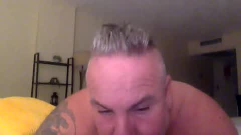 Snapshot of banana5289 chatting on 10-19-25, 08:48 banana5289 online show from 10-19-25, 08:48