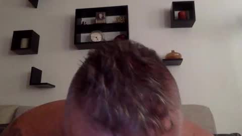 Snapshot of banana5289 chatting on 10-21-25, 08:42 banana5289 online show from 10-21-25, 08:42