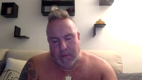 Snapshot of banana5289 chatting on 10-22-25, 07:24 banana5289 online show from 10-22-25, 07:24