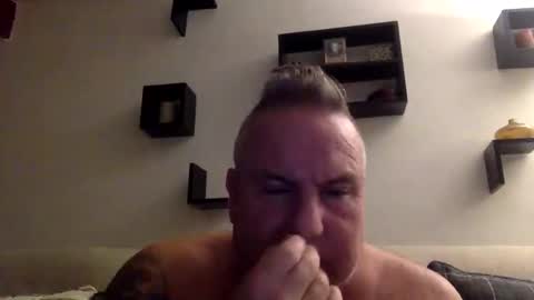 Snapshot of banana5289 chatting on 10-25-25, 09:06 banana5289 online show from 10-25-25, 09:06