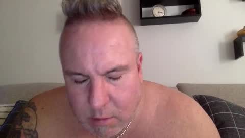 banana5289 online show from 03-24-26, 08:25