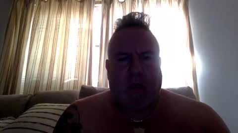 banana5289 online show from 03-25-26, 08:48