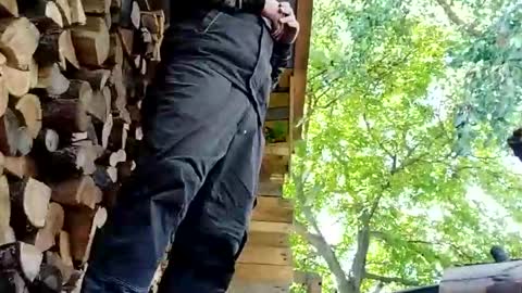 bananek online show from 10-05-25, 08:45