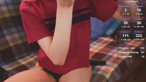 Snapshot of bananya_kitty chatting on 12-05-24, 03:37 Ellen and online show from 12-05-24, 03:37