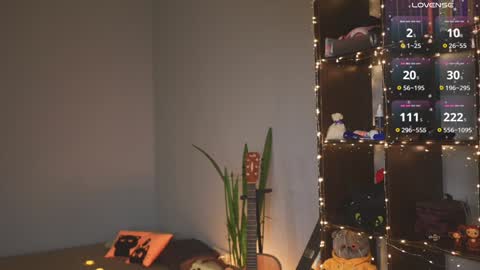 Snapshot of bananya_kitty chatting on 12-07-24, 07:05 Ellen and online show from 12-07-24, 07:05