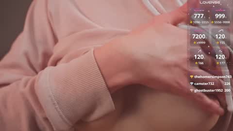 Snapshot of bananya_kitty chatting on 01-26-25, 06:06 Ellen and online show from 01-26-25, 06:06